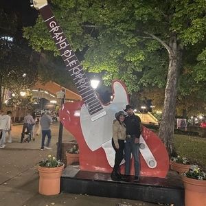 Meet your Posher, Jay